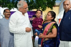 Mother thanks the Chief Minister