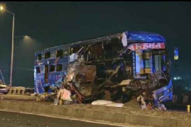 Vadodara Road Accident: