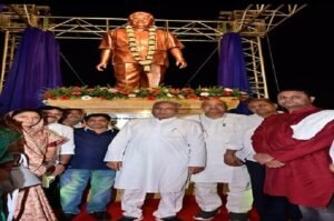Baghel Unveiled Statue Of Nandkumar Patel