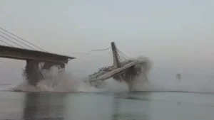 Fourlane bridge on river Ganga collapses