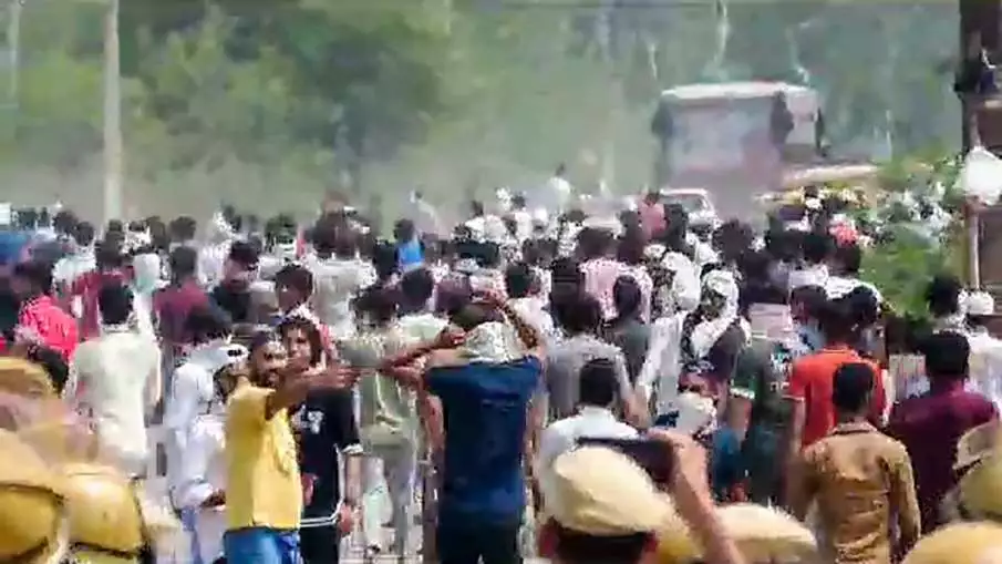 violence broke out in Haryana's Nuh