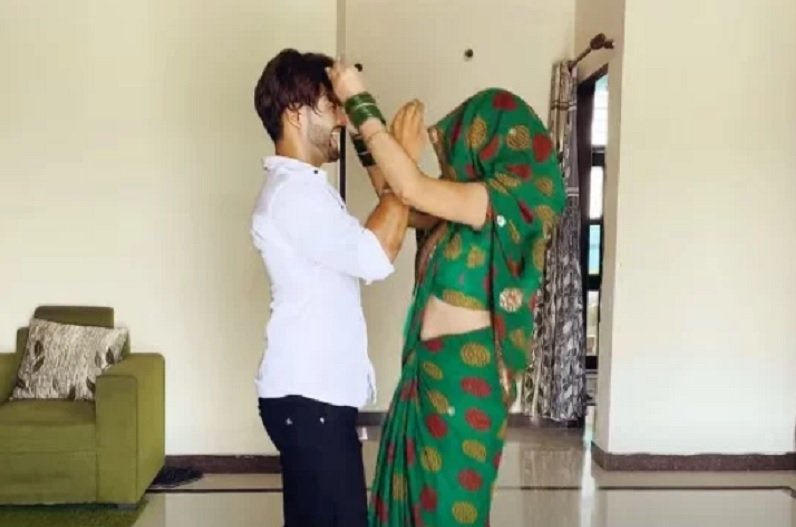 Desi Bhabhi Sexy Video