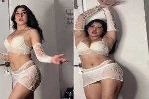 Sofia Ansari hot sexy video
