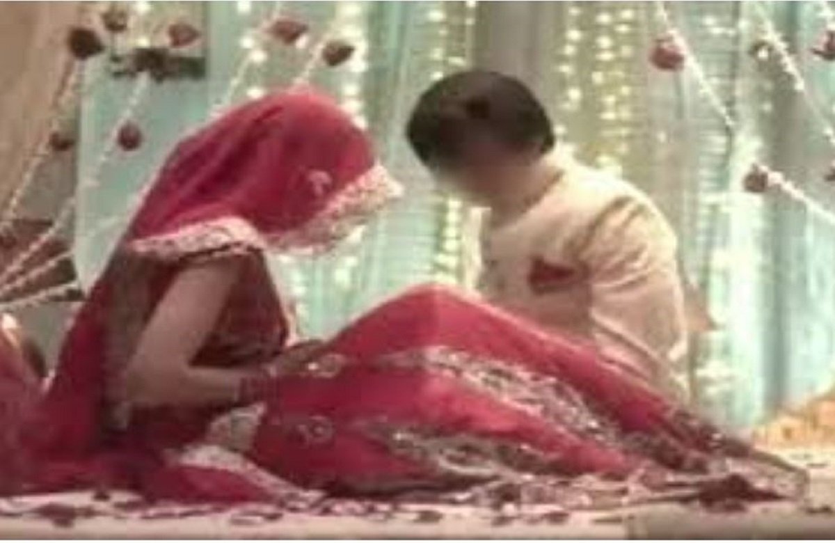 bride elopes with her own brother on the suhagrat